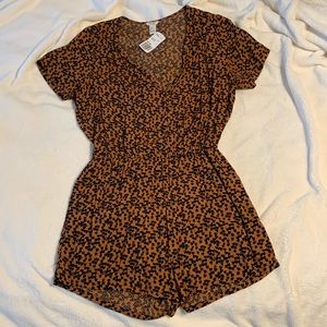 NWT short sleeve romper